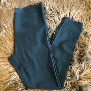 Fabletics high waisted Leggings ‘Short’ Length